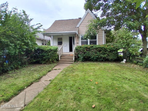 Homes For Sale - 1459 Lakewood Street<br/> Lucas County, Toledo, OH 43605