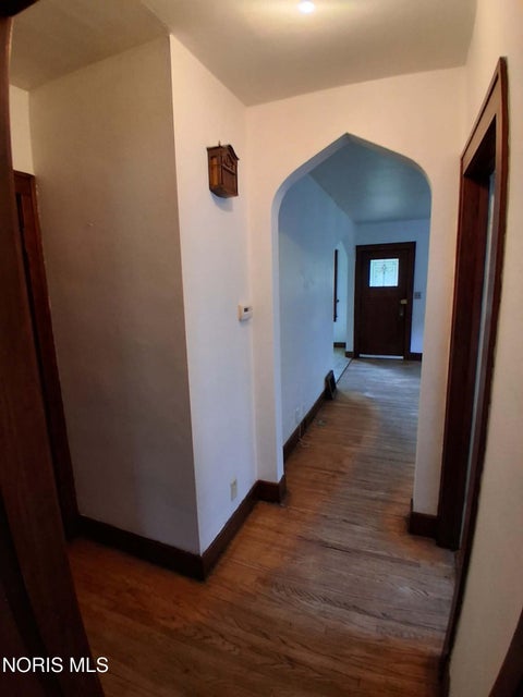 Tiny photo for 1459 Lakewood Street, Toledo, OH 43605 (MLS # 10012560)