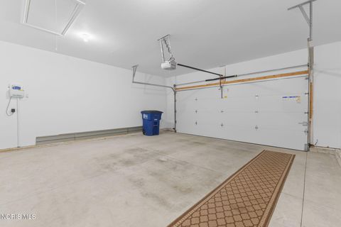 Tiny photo for 2048 Oakside Road, Toledo, OH 43615 (MLS # 10008930)