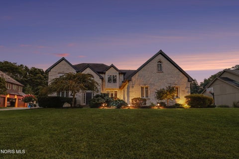 Photo of 4639 Cinnamon Lane, Sylvania, OH 43560 (MLS # 10012719)