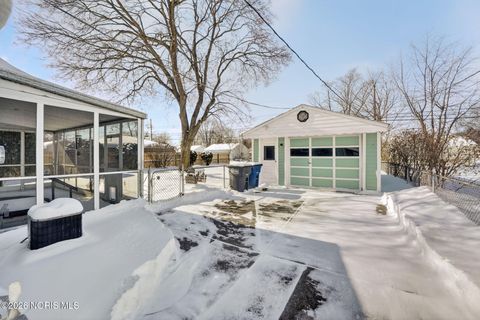 Tiny photo for 5165 Fern Drive, Toledo, OH 43613 (MLS # 10003541)