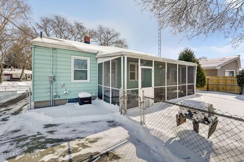 Tiny photo for 5165 Fern Drive, Toledo, OH 43613 (MLS # 10003541)