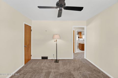 Tiny photo for 5165 Fern Drive, Toledo, OH 43613 (MLS # 10003541)