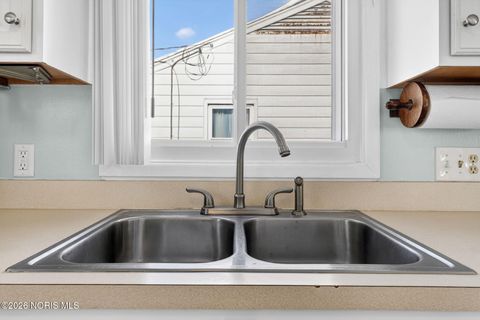 Tiny photo for 5165 Fern Drive, Toledo, OH 43613 (MLS # 10003541)