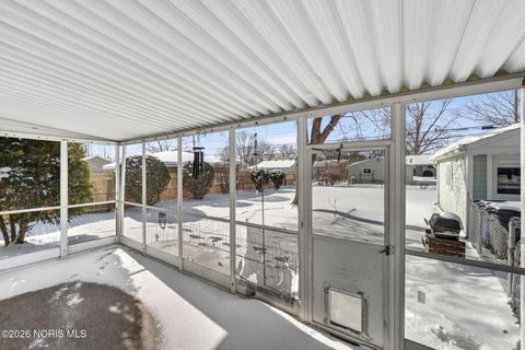 Tiny photo for 5165 Fern Drive, Toledo, OH 43613 (MLS # 10003541)