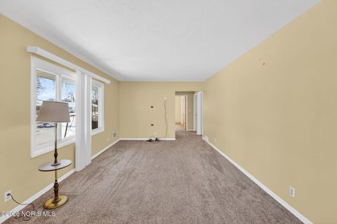 Tiny photo for 5165 Fern Drive, Toledo, OH 43613 (MLS # 10003541)