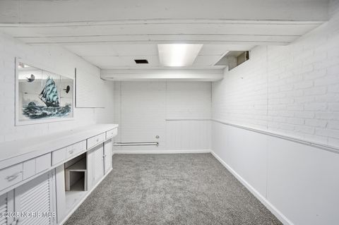 Tiny photo for 4544 285th Street, Toledo, OH 43611 (MLS # 10002504)