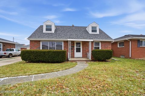 Photo of 4544 285th Street, Toledo, OH 43611 (MLS # 10002504)