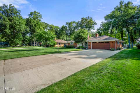 Tiny photo for 2327 Heatherwood Drive, Toledo, OH 43614 (MLS # 10010106)
