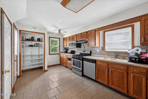 Tiny photo for 1448 Rollins Road, Toledo, OH 43612 (MLS # 10010359)