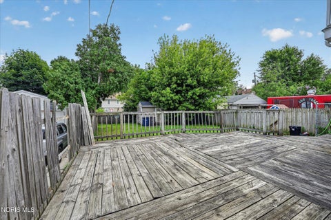 Tiny photo for 1448 Rollins Road, Toledo, OH 43612 (MLS # 10010359)