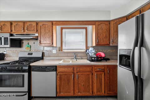 Tiny photo for 1448 Rollins Road, Toledo, OH 43612 (MLS # 10010359)
