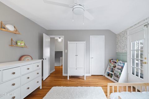 Tiny photo for 2804 Goddard Road, Toledo, OH 43606 (MLS # 10004465)