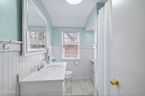 Tiny photo for 2804 Goddard Road, Toledo, OH 43606 (MLS # 10004465)