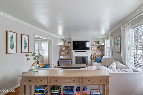 Tiny photo for 2804 Goddard Road, Toledo, OH 43606 (MLS # 10004465)