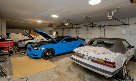 Tiny photo for 60 Back Bay Road, Bowling Green, OH 43402 (MLS # 10005437)