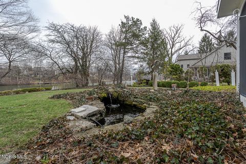 Tiny photo for 60 Back Bay Road, Bowling Green, OH 43402 (MLS # 10005437)