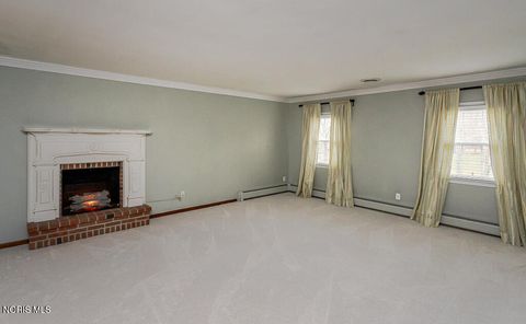 Tiny photo for 60 Back Bay Road, Bowling Green, OH 43402 (MLS # 10005437)