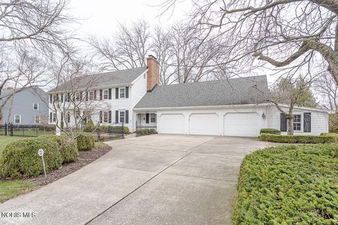 Tiny photo for 60 Back Bay Road, Bowling Green, OH 43402 (MLS # 10005437)