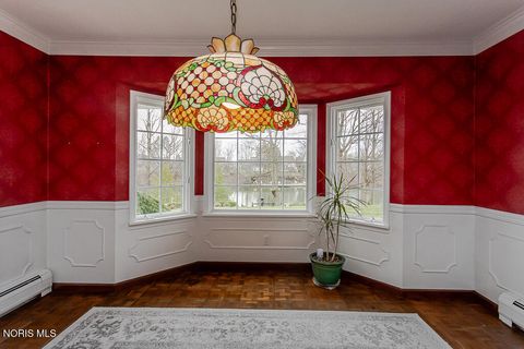 Tiny photo for 60 Back Bay Road, Bowling Green, OH 43402 (MLS # 10005437)