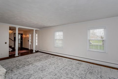 Tiny photo for 60 Back Bay Road, Bowling Green, OH 43402 (MLS # 10005437)