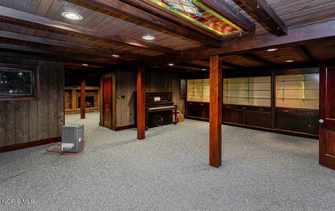 Tiny photo for 60 Back Bay Road, Bowling Green, OH 43402 (MLS # 10005437)