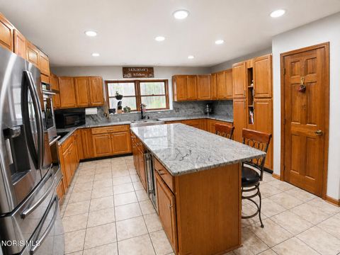 Tiny photo for 10625 Ramm Road, Whitehouse, OH 43571 (MLS # 10007167)