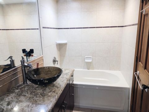 Tiny photo for 10625 Ramm Road, Whitehouse, OH 43571 (MLS # 10007167)