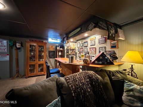 Tiny photo for 1635 Woodhurst Drive, Toledo, OH 43614 (MLS # 10004684)