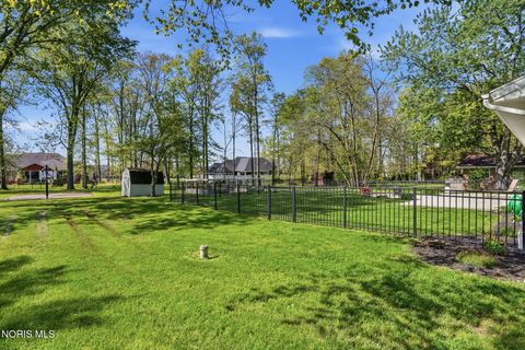 Tiny photo for 16191 Sherwood Road, Findlay, OH 45840 (MLS # 10008380)