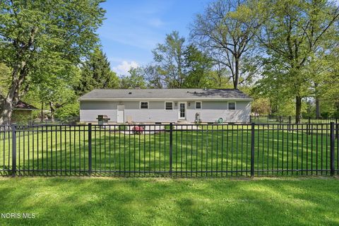 Tiny photo for 16191 Sherwood Road, Findlay, OH 45840 (MLS # 10008380)