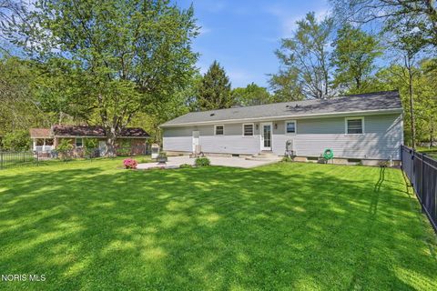 Tiny photo for 16191 Sherwood Road, Findlay, OH 45840 (MLS # 10008380)