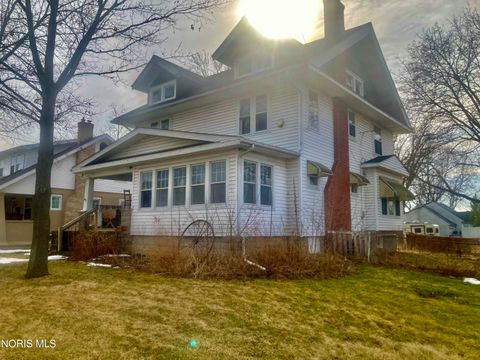 Tiny photo for 137 Prospect Street, Oak Harbor, OH 43449 (MLS # 10004199)