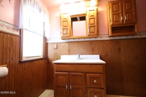 Tiny photo for 1951 Mason Street, Toledo, OH 43605 (MLS # 10009761)