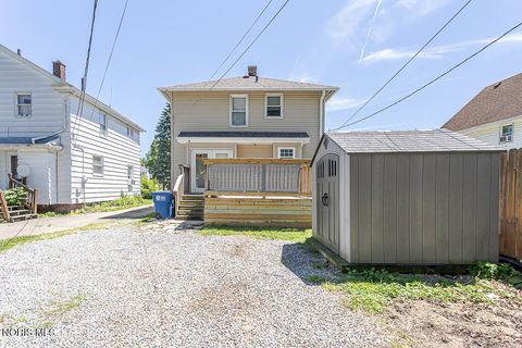 Tiny photo for 606 Toronto Avenue, Toledo, OH 43609 (MLS # 10008577)