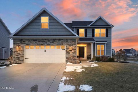 Photo of 2640 Cross Ridge Way, Perrysburg, OH 43551 (MLS # 10003878)