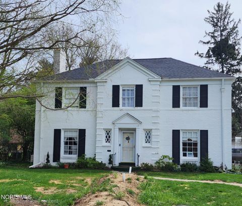 Photo of 3333 W Bancroft Street, Ottawa Hills, OH 43606 (MLS # 10007563)