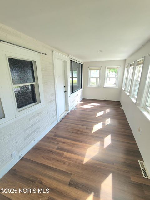 Tiny photo for 2325 Wilkes Road, Oregon, OH 43616 (MLS # 10001592)