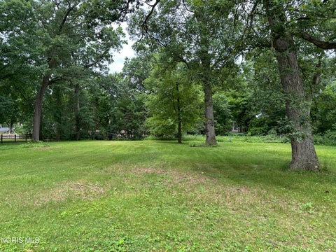 Tiny photo for 4925 Secor Road, Toledo, OH 43623 (MLS # 10009385)