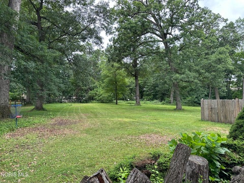 Tiny photo for 4925 Secor Road, Toledo, OH 43623 (MLS # 10009385)