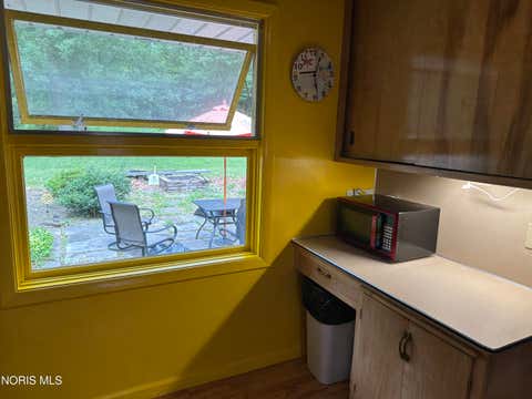 Tiny photo for 4925 Secor Road, Toledo, OH 43623 (MLS # 10009385)