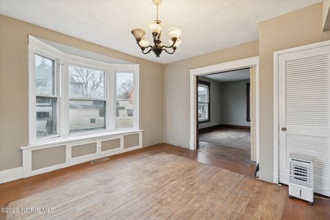 Tiny photo for 299 Circular Street, Tiffin, OH 44883 (MLS # 10001873)