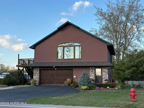 11242 Centerville Street Whitehouse OH 43571