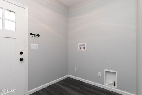 Tiny photo for 335 Benner Street, Tiffin, OH 44883 (MLS # 10004897)