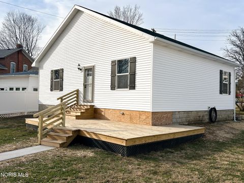 Tiny photo for 335 Benner Street, Tiffin, OH 44883 (MLS # 10004897)