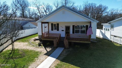 Tiny photo for 335 Benner Street, Tiffin, OH 44883 (MLS # 10004897)