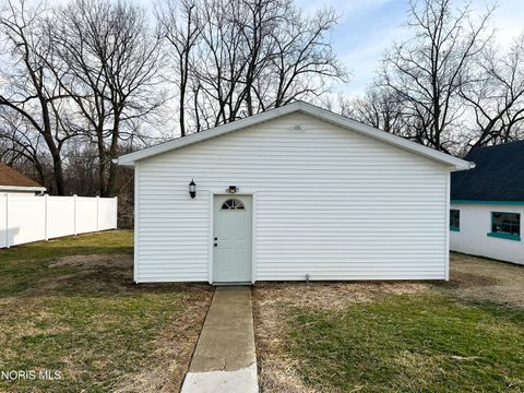 Tiny photo for 335 Benner Street, Tiffin, OH 44883 (MLS # 10004897)