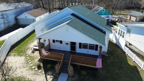 Tiny photo for 335 Benner Street, Tiffin, OH 44883 (MLS # 10004897)