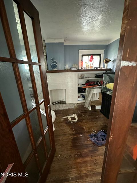 Tiny photo for 2803 N Summit Street, Toledo, OH 43611 (MLS # 10007484)