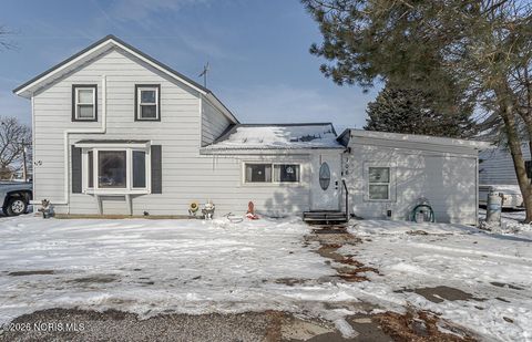 Photo of 106 W Catherine Street, West Unity, OH 43570 (MLS # 10003696)